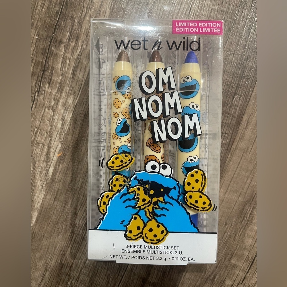 Wet n wild NEW Sesame Street Cookie Monster 3 piece multi stick set lipstick eye
